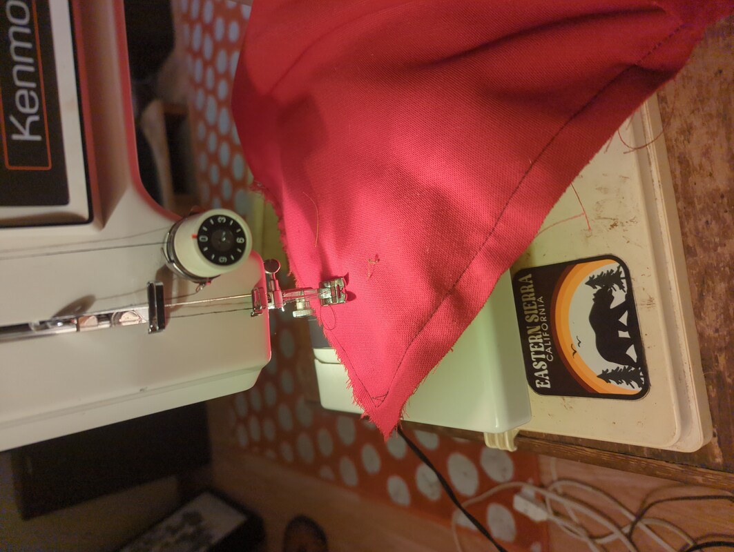 sewing maching stitching fabric